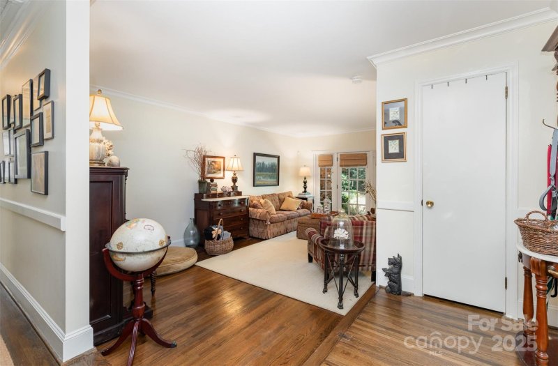 Property image 5 at 520 Moncure Drive, Charlotte, NC 28209