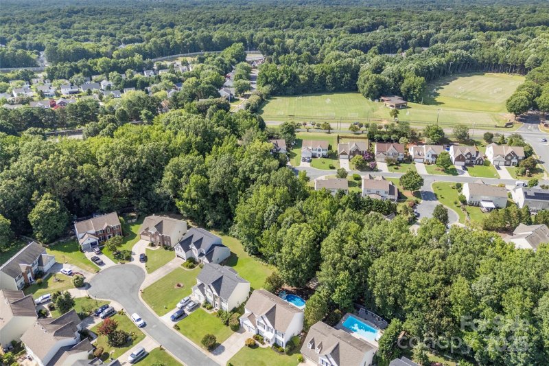 Property image 4 at 3125 Arborhill Road, Charlotte, NC 28270