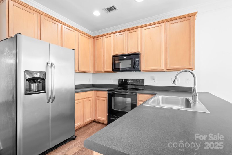 Property image 4 of 11422 Potters Row in Antiquity, Cornelius, NC 28031