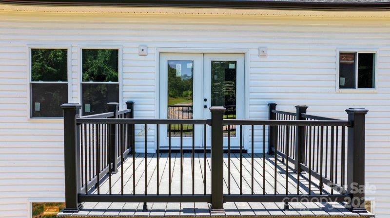 Property image 4 of 3137 Riber Lane in Rachels Vineyard, Claremont, NC 28610