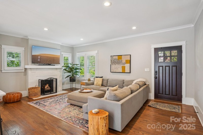 Property image 4 at 1535 Southwood Avenue, Charlotte, NC 28203