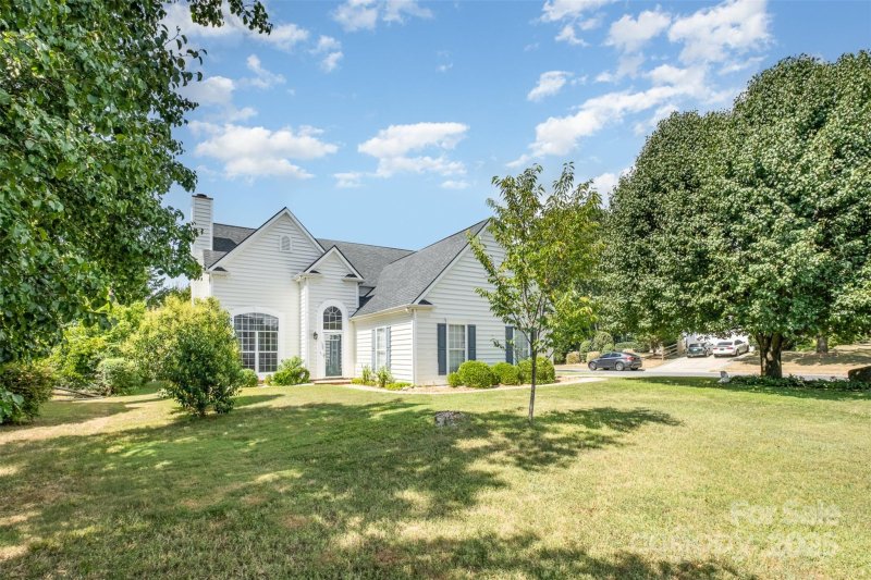 Property image 3 at 11330 Livingston Mill Road, Charlotte, NC 28273