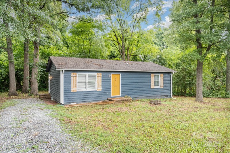 Property image 4 at 129 Morris Drive, Harrisburg, NC 28075