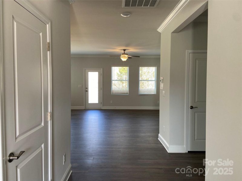 Property image 2 of 4909 Helmsworth Drive in Grove Manor, Waxhaw, NC 28173