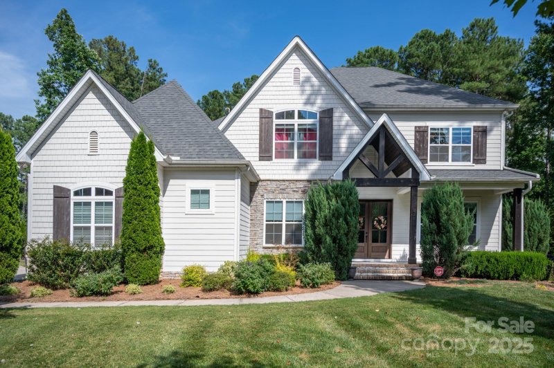 Property image 2 at 238 Grasshopper Circle, Mooresville, NC 28117