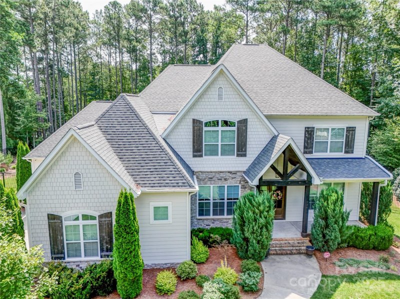 Property image 3 at 238 Grasshopper Circle, Mooresville, NC 28117