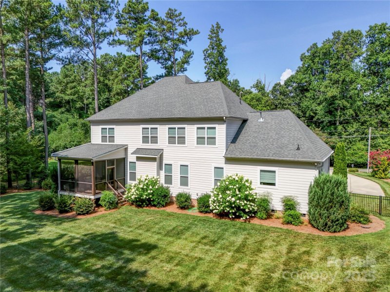 Property image 5 at 238 Grasshopper Circle, Mooresville, NC 28117