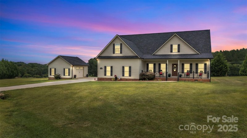 Reepsville Estates, Vale community