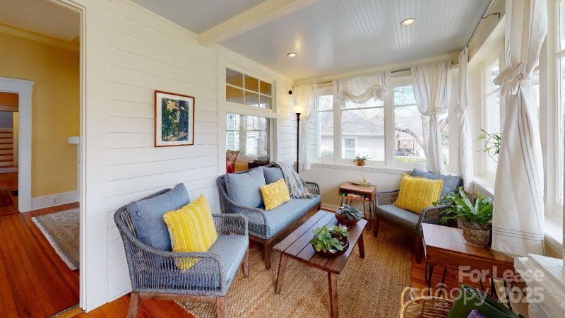 Property image 2 at 1612 Kenilworth Avenue, Charlotte, NC 28203