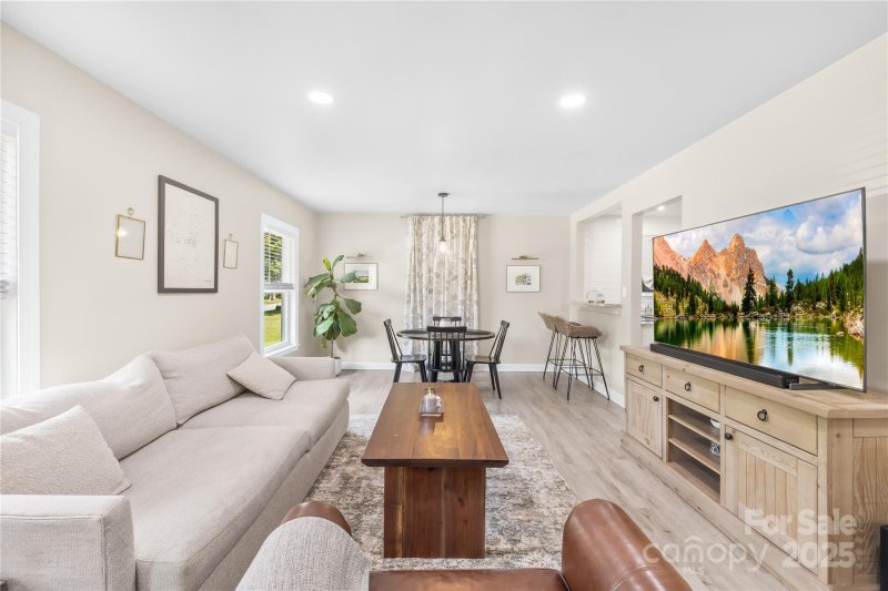 Property image 5 at 4134 Firethorne Road, Charlotte, NC 28205