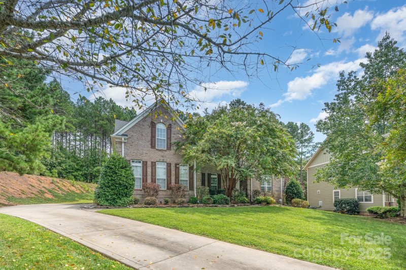 Property image 2 of 108 Laurel Glen Court in Stonewater, Mount Holly, NC 28120