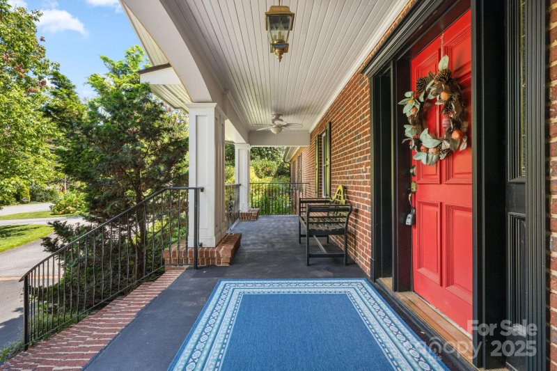 Property image 4 at 3 Amherst Road, Asheville, NC 28803