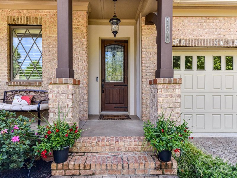 Property image 5 at 5905 Tred Avon Court, Charlotte, NC 28226