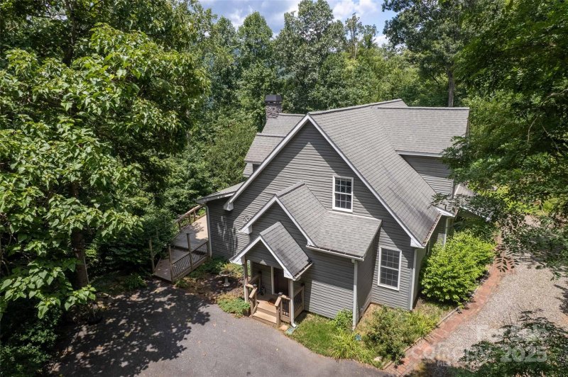 Property image 4 of 533 Safari Drive in Wildcat Cove, Sylva, NC 28779