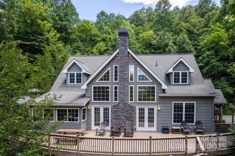 Property image 5 of 533 Safari Drive in Wildcat Cove, Sylva, NC 28779