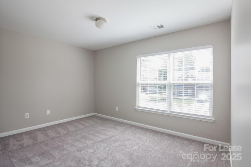 Property image 2 at 6222 Shelley Avenue, Charlotte, NC 28269