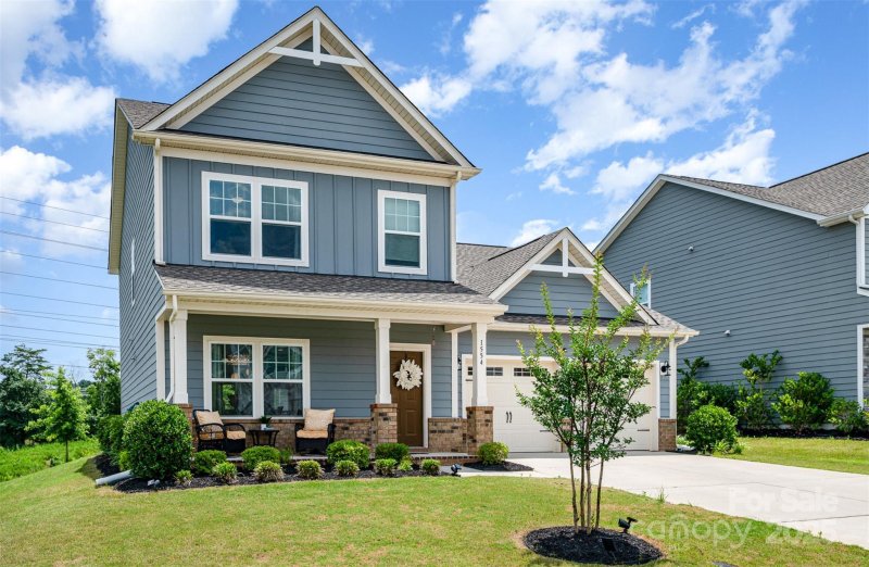 Property image 2 of 1554 Whitman Court in The Manors at Handsmill, York, SC 29745