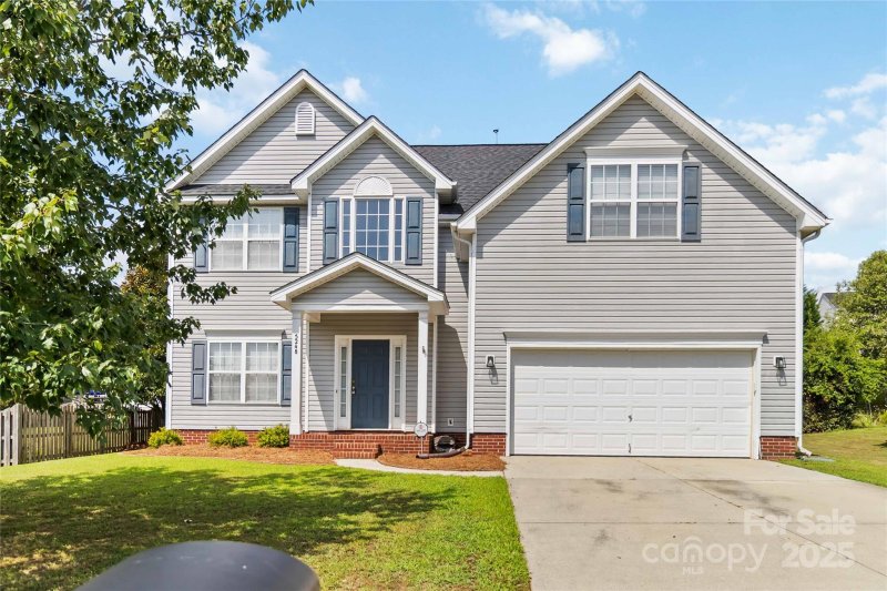 Property image 2 of 5248 Ellie Court in St Andrews, Concord, NC 28025