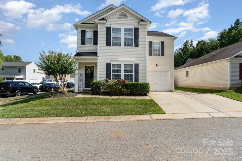 Property image 2 at 13412 Golden Apple Court, Charlotte, NC 28215