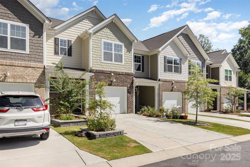 Property image 3 of 808 Gable Oak Lane in Windhaven, Fort Mill, SC 29708
