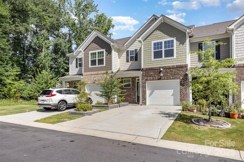 Property image 4 of 808 Gable Oak Lane in Windhaven, Fort Mill, SC 29708