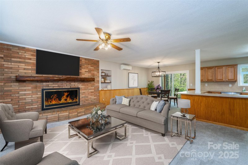 Property image 4 of 145 Jeter Mountain Road in Jeter Mtn Terrace, Hendersonville, NC 28739