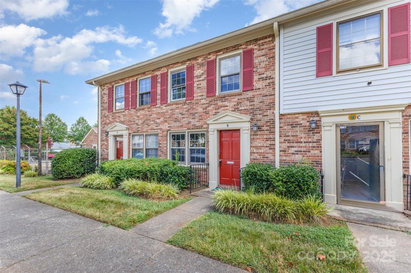 Property image 2 at 6322 Old Pineville Road, Charlotte, NC 28217