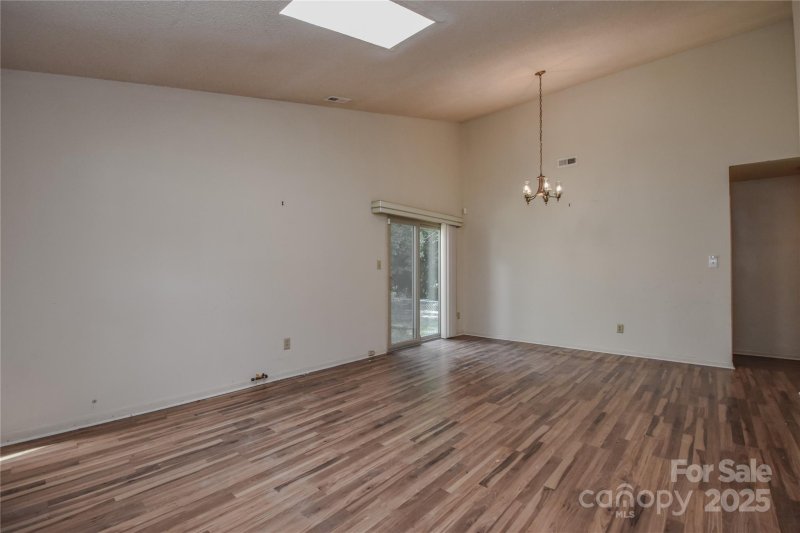 Property image 4 at 5418 Amado Street, Charlotte, NC 28215