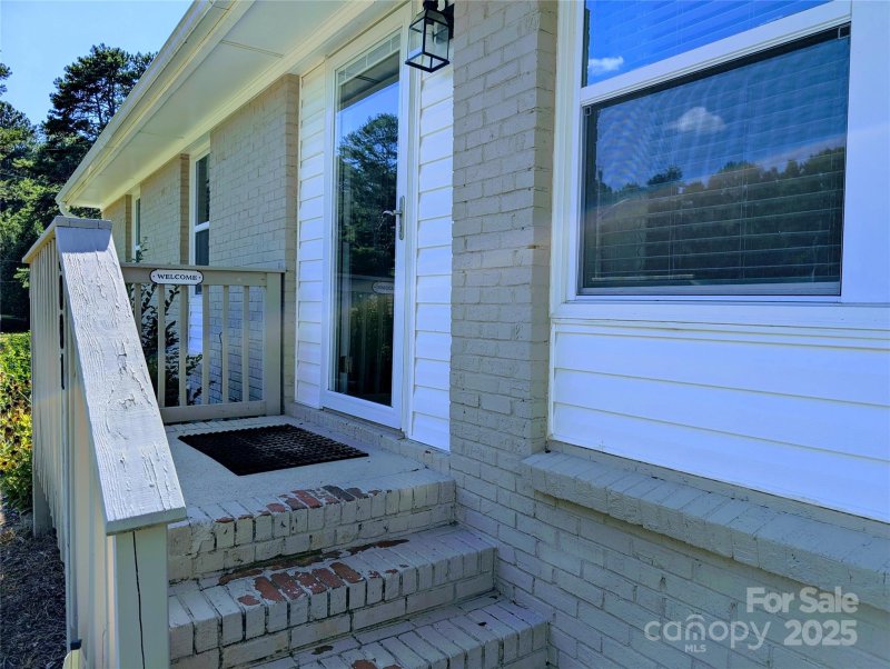 Property image 5 at 3001 Crawford Avenue, Gastonia, NC 28052