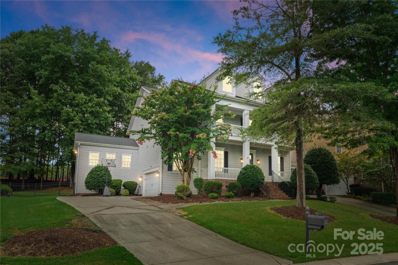 14027 Grand Traverse Drive