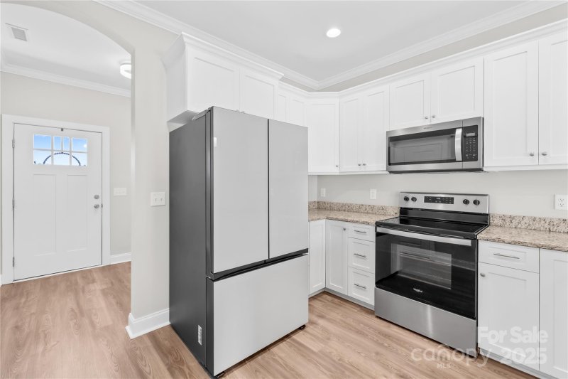 Property image 4 at 2530 Snow Creek Road, Hickory, NC 28601