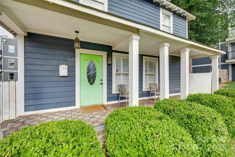 Property image 2 of 1643 Duckworth Avenue Ch Duckworth Avenue in Seversville, Charlotte, NC 28208