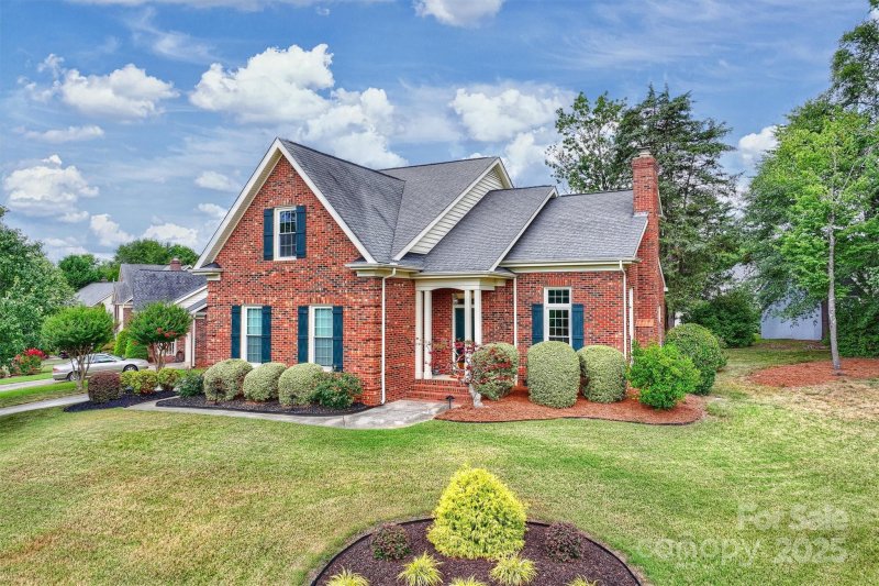 Property image 3 at 635 Sentinel Oak Lane, Charlotte, NC 28214