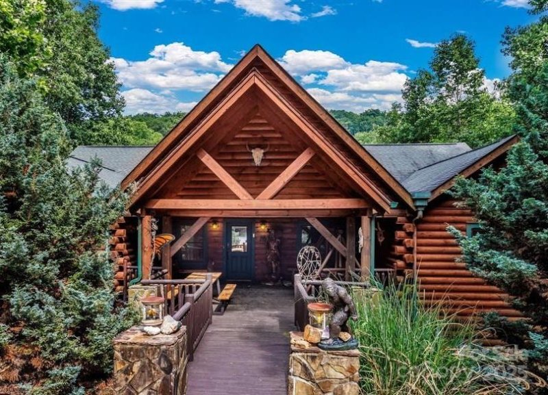 Property image 2 of 168 Atlantic Falls Trail in Catawba Falls Preserve, Black Mountain, NC 28711