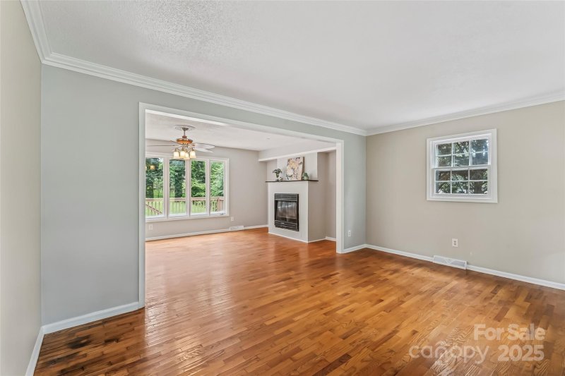 Property image 5 at 1120 16th Avenue, Hickory, NC 28601