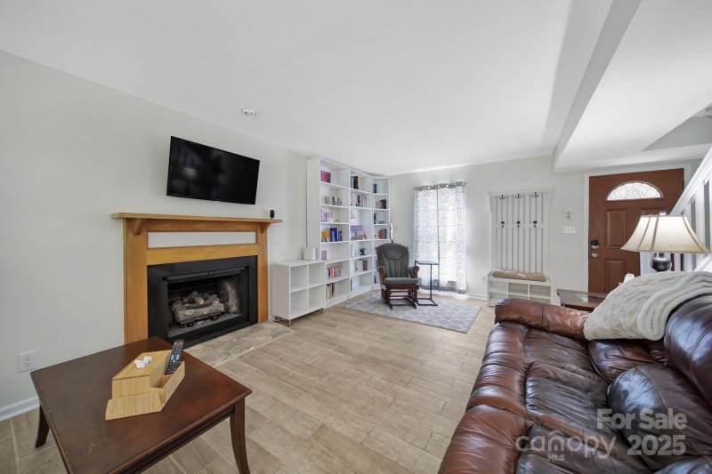 Property image 4 at 11818 Larkridge Court, Charlotte, NC 28226