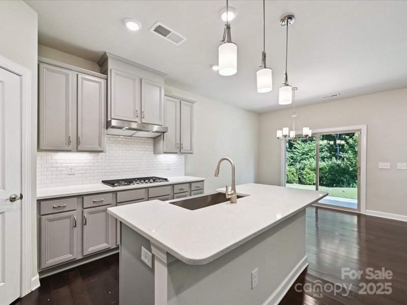 Property image 5 at 8512 Pennegrove Circle, Charlotte, NC 28214