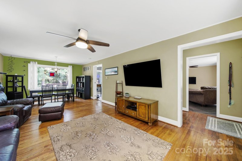 Property image 4 at 7009 Rockledge Drive, Charlotte, NC 28210