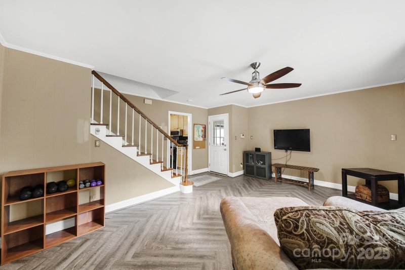 Property image 5 at 7009 Rockledge Drive, Charlotte, NC 28210