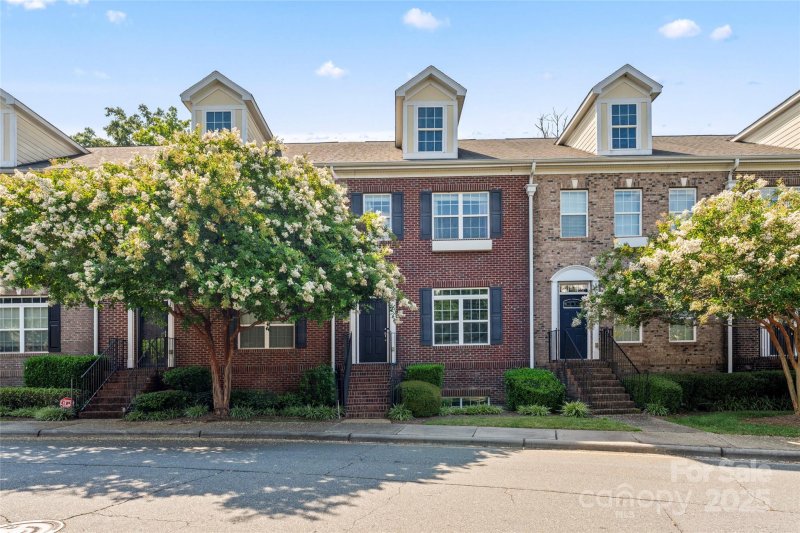 8439 Summerford Drive