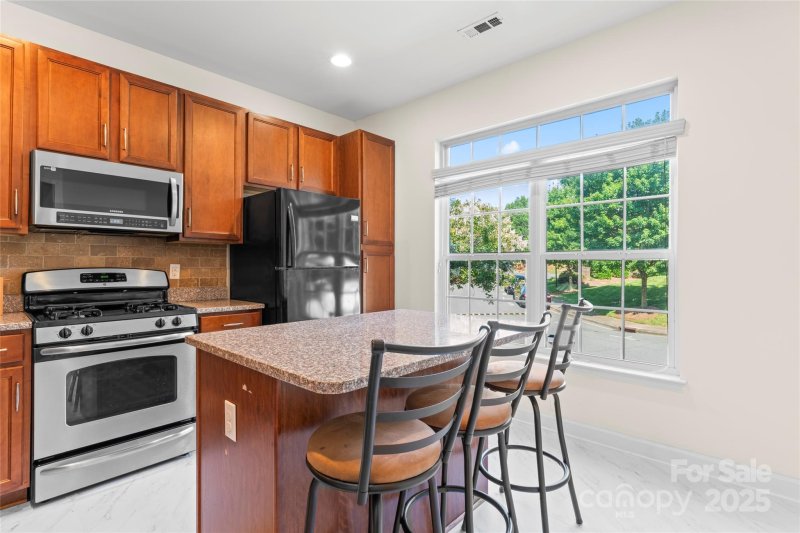 Property image 4 at 8439 Summerford Drive, Charlotte, NC 28269