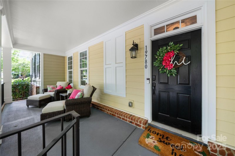 Property image 3 at 19780 Playwrights Way, Cornelius, NC 28031