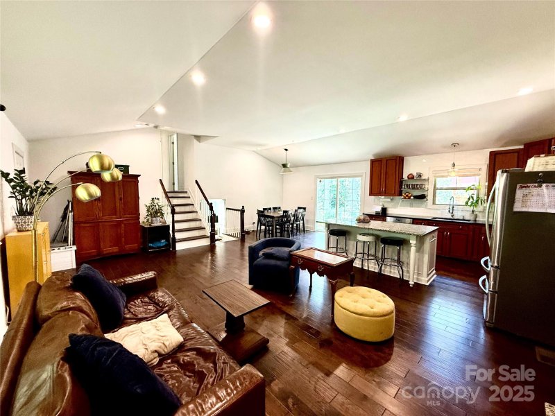 Property image 4 at 3831 Winterfield Place, Charlotte, NC 28205