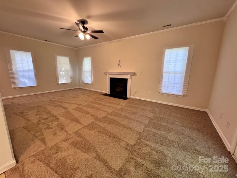 Property image 4 of 12834 English Walnut Lane in Bradfield Farms, Charlotte, NC 28215