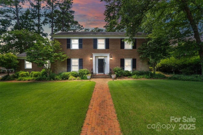 Heathwood, Rock Hill Community