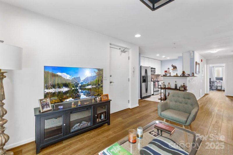 Property image 3 at 3721 Picasso Court, Charlotte, NC 28205