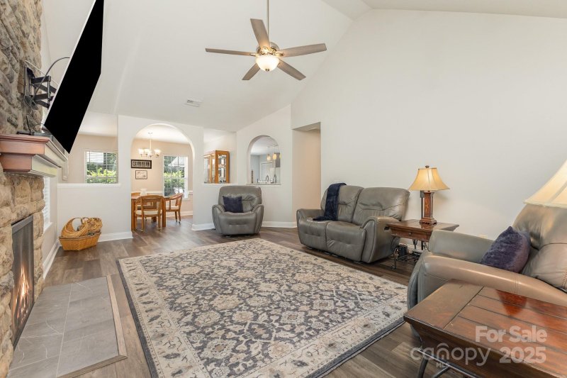 Property image 5 of 2301 Gleneagles Drive in Gleneagles, Monroe, NC 28110