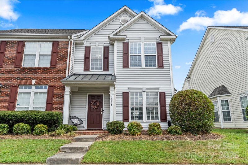 Property image 5 of 12417 Blossoming Court in Garden Oaks, Charlotte, NC 28273