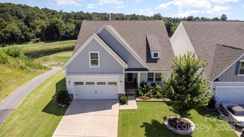 Property image 3 of 179 Canada Drive in Larkin, Statesville, NC 28677