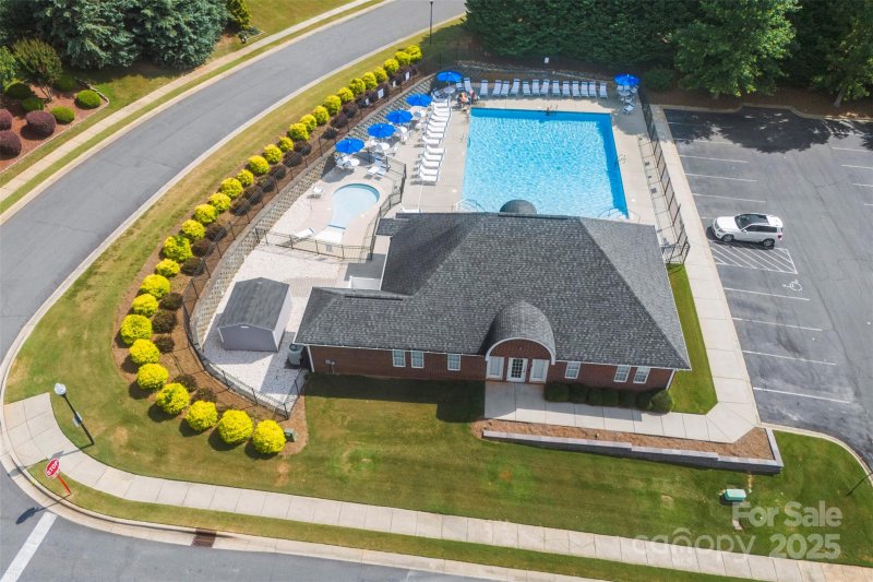 Property image 3 at 2792 Sawbridge Lane, Gastonia, NC 28056